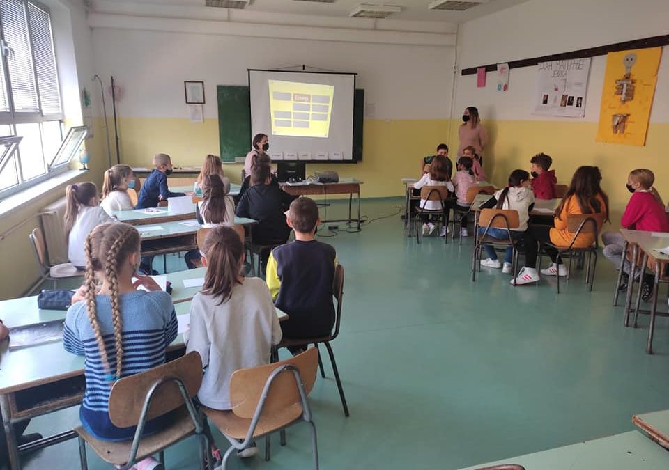 Одржан угледни час